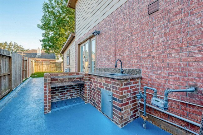 Building Photo - 1419 Kyle Hill Ln