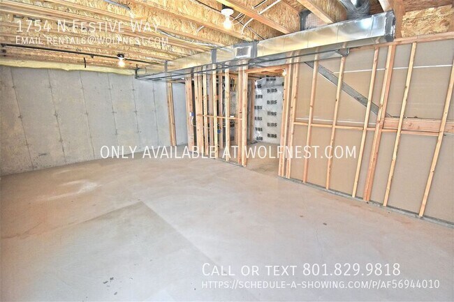 Building Photo - 1754 N Festive Wy