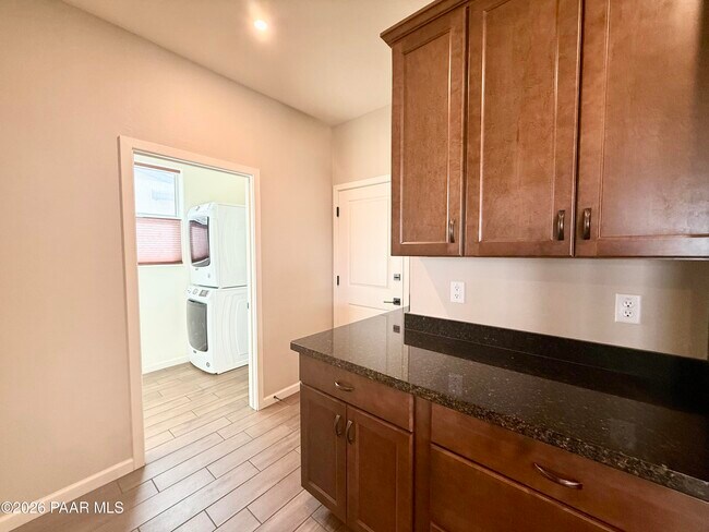 Building Photo - 5256 Tranquil Bluff Way
