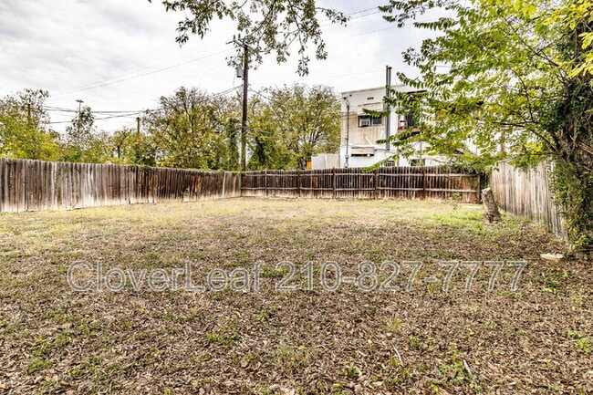 Building Photo - 1317 W French Pl