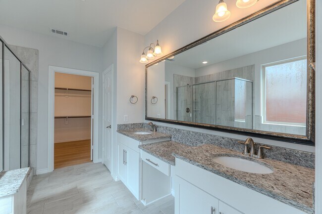 Building Photo - 59 Pioneer Canyon Pl