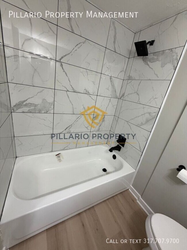 Building Photo - 3626 N Denny St