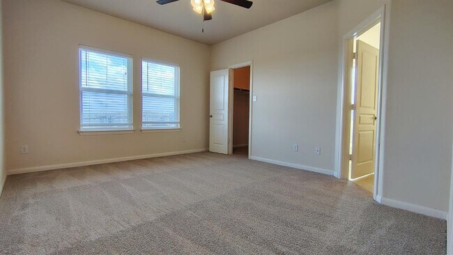 Building Photo - 13601 Coomer Path