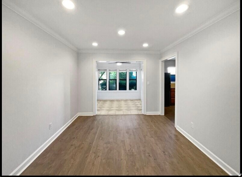 Building Photo - 607 Park Ridge Cir
