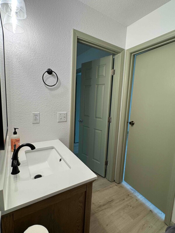 Building Photo - 8810 Washburn St