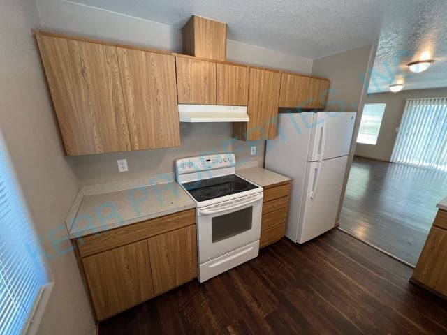 Building Photo - Beautiful 2 bedroom duplex located in Southeast Portland!