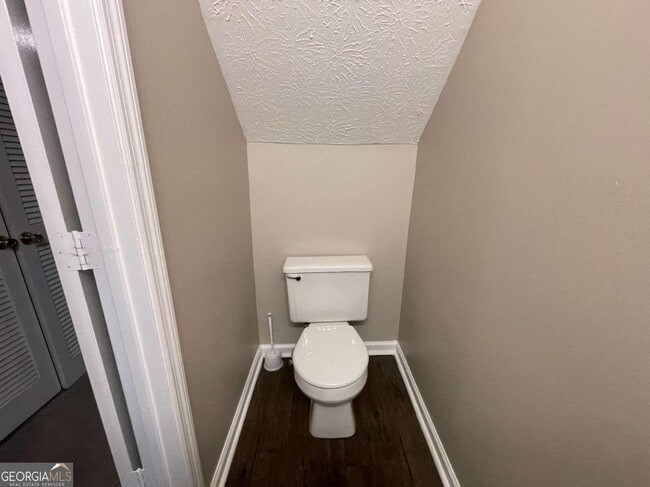 Building Photo - 3774 Meadow Creek Dr