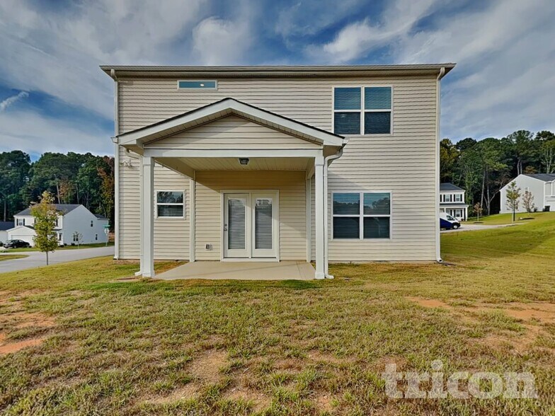 Building Photo - 265 Frst Mdw Ln