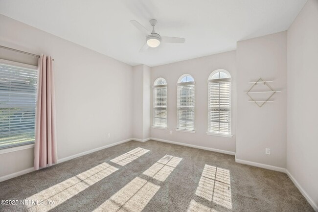 Building Photo - 2719 Chapman Oak Dr