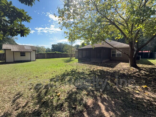 Building Photo - 5022 Patterson Ln
