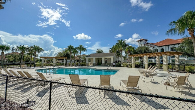 Building Photo - 2713 Rodina Dr