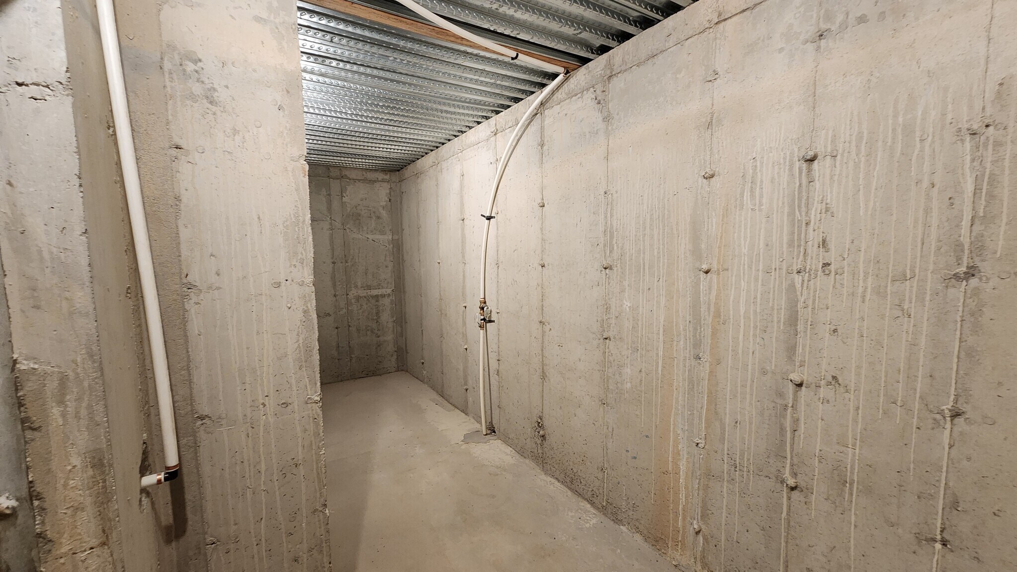 Storage Room - 1467 N Orchard Ridge Ln