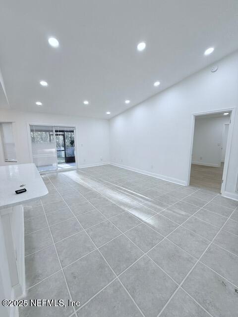 Building Photo - 2160 Rothbury Dr