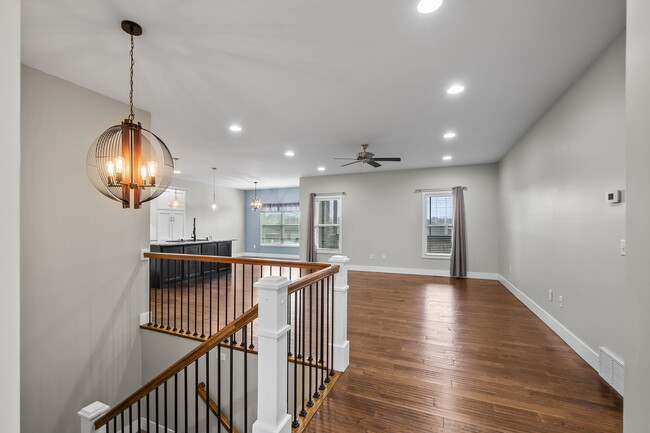 Building Photo - 145 Summerfield Way