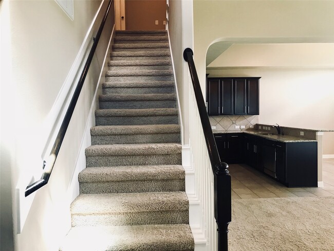 Building Photo - 722 Audra Ln