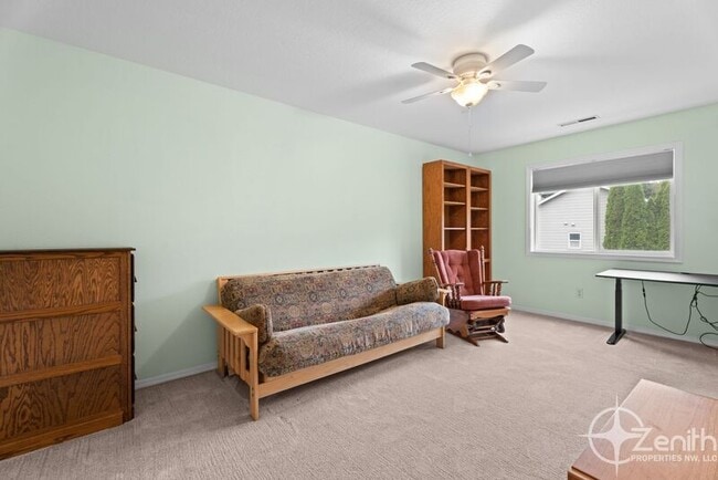 Building Photo - 9415 NW 28th Ct
