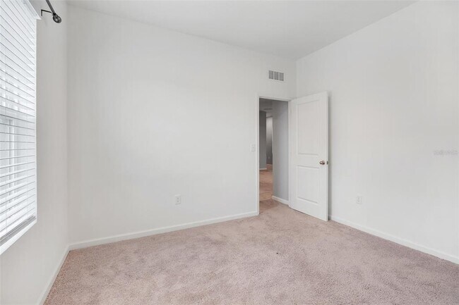 Building Photo - 8716 Sportsman Lp