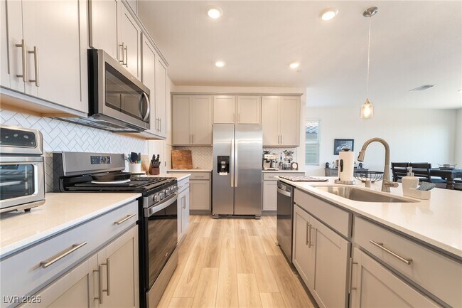 Building Photo - 2966 Gallarate Dr