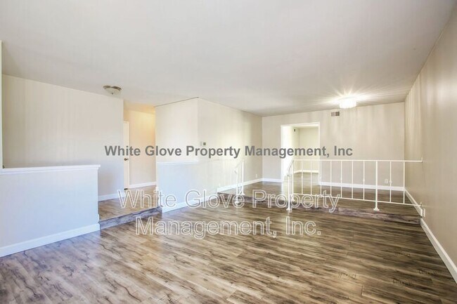 Building Photo - 9361 Bevan Ave