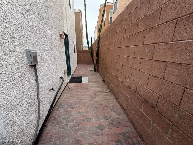 Building Photo - 6912 Smiling Cloud Ave