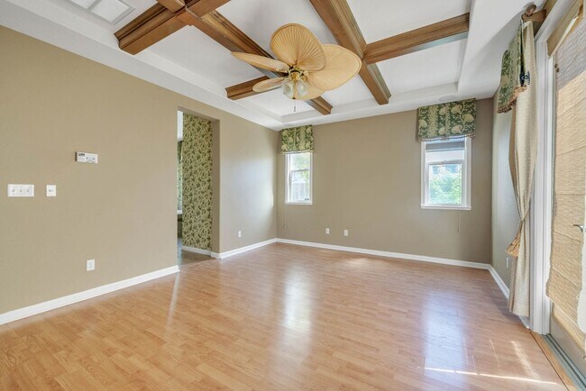 Building Photo - 8639 Brush Way