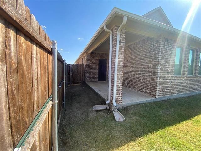 Building Photo - 1709 Lake Grove Dr