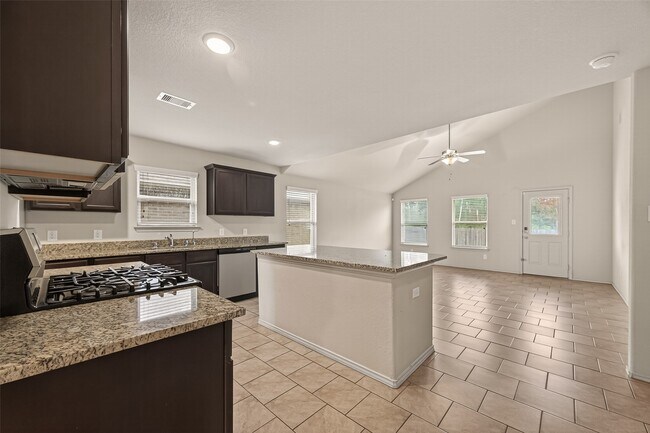 Building Photo - 23506 Umbrella Pine Dr