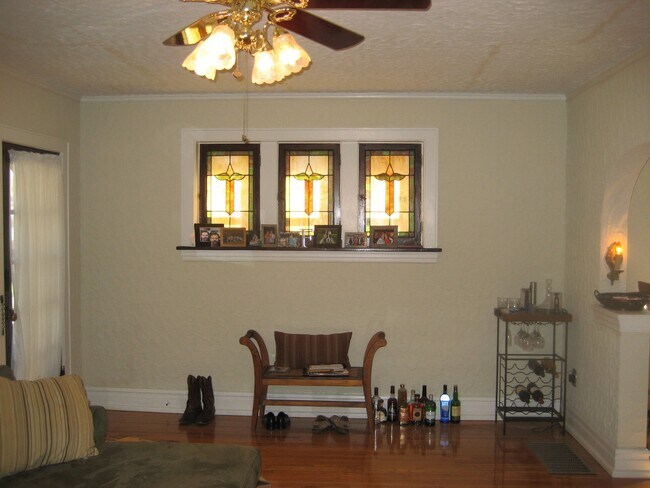 Building Photo - 1081 Terrace Dr