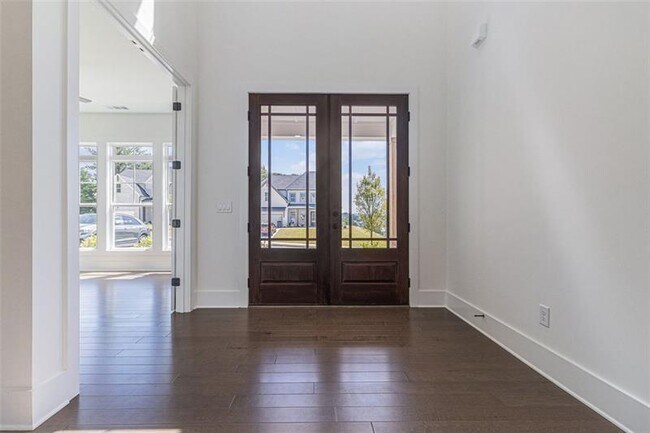 Building Photo - 7043 Foundry Dr