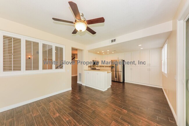 Building Photo - 3 Bedroom Plus Loft Condo in Gated Chino Hills Community