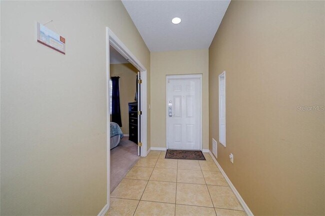 Building Photo - 530 S Gulfview Blvd