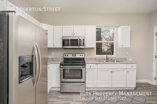 Building Photo - 940 Edgerton St