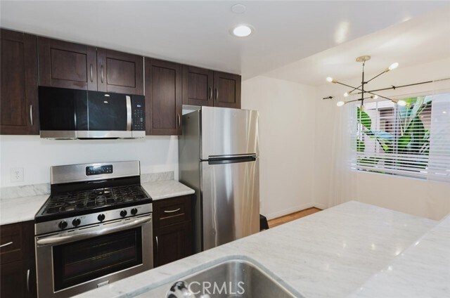 Building Photo - 1116 E Palmer Ave