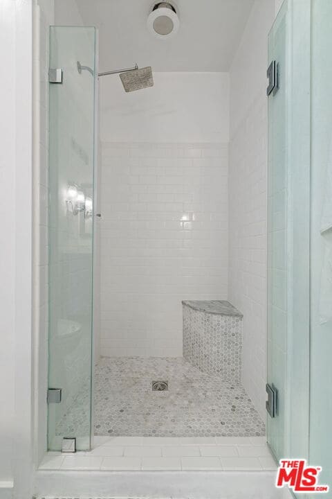 Building Photo - 4460 Stansbury Ave