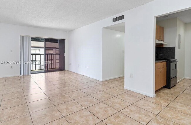 Building Photo - 7403 SW 152nd Ave