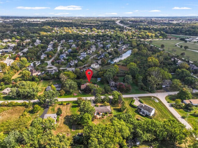 Building Photo - 2226 Shannondale Dr