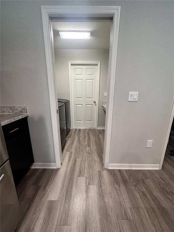 Building Photo - 6911 Gideon Cir