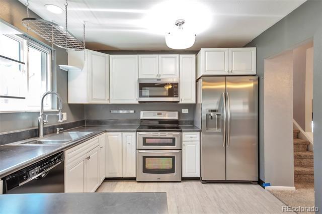 Building Photo - 14808 E Tufts Ave