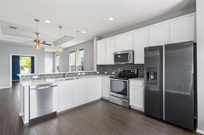 Building Photo - 15903 Serene Fleming Trace