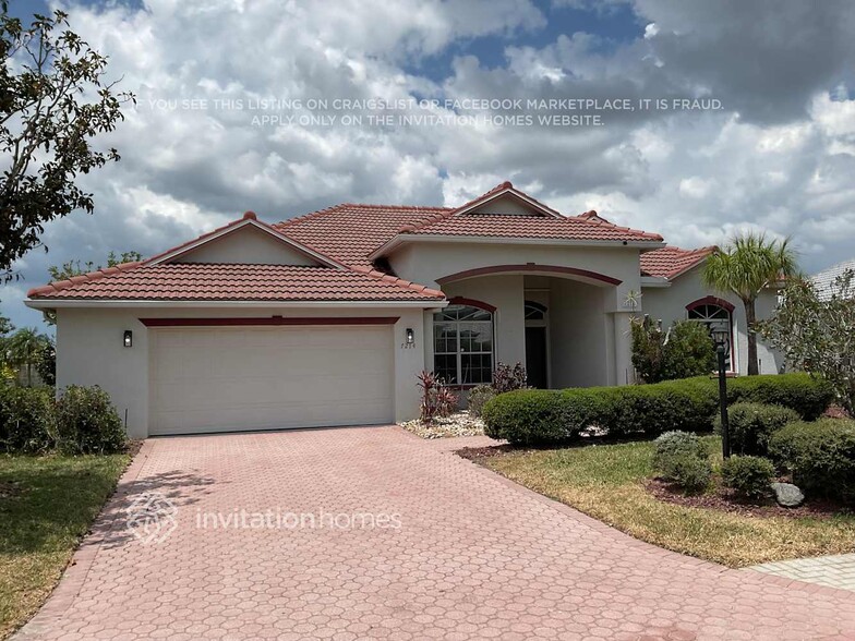 Primary Photo - 7214 39th Ln E