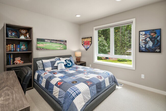 Building Photo - Furnished Redmond Home | Short-Term 3–6 Month Lease | Avail Now!