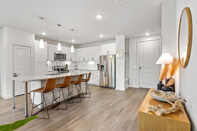 Building Photo - 5820 1/2 Cameron Road-SI FL3-ID1303393P