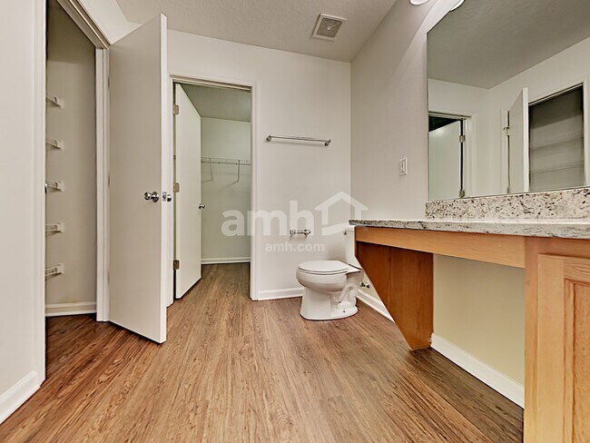 Building Photo - 1224 Nochaway Dr