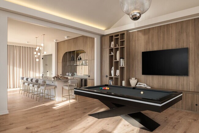 Building Photo - 8041 W Belmont Ave