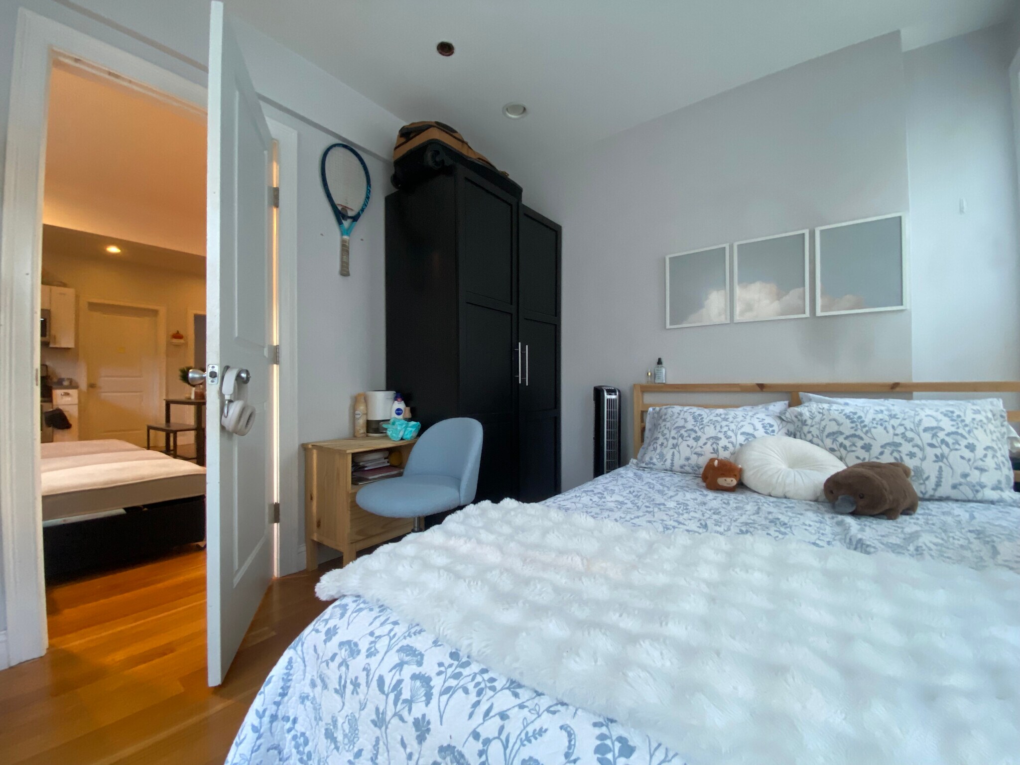 Building Photo - 719 Parker St