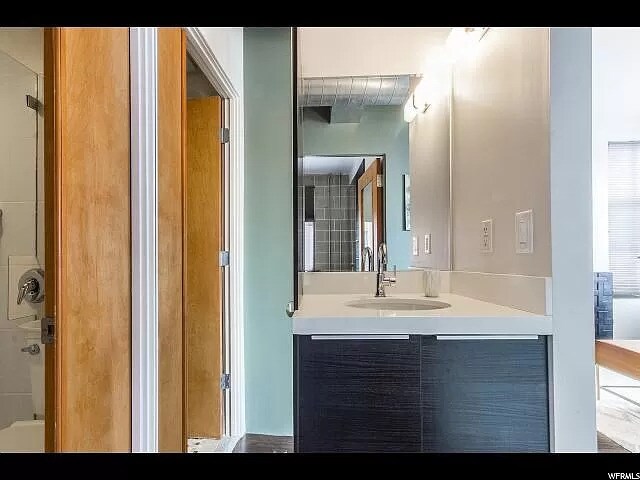 Building Photo - 336 W 300 S