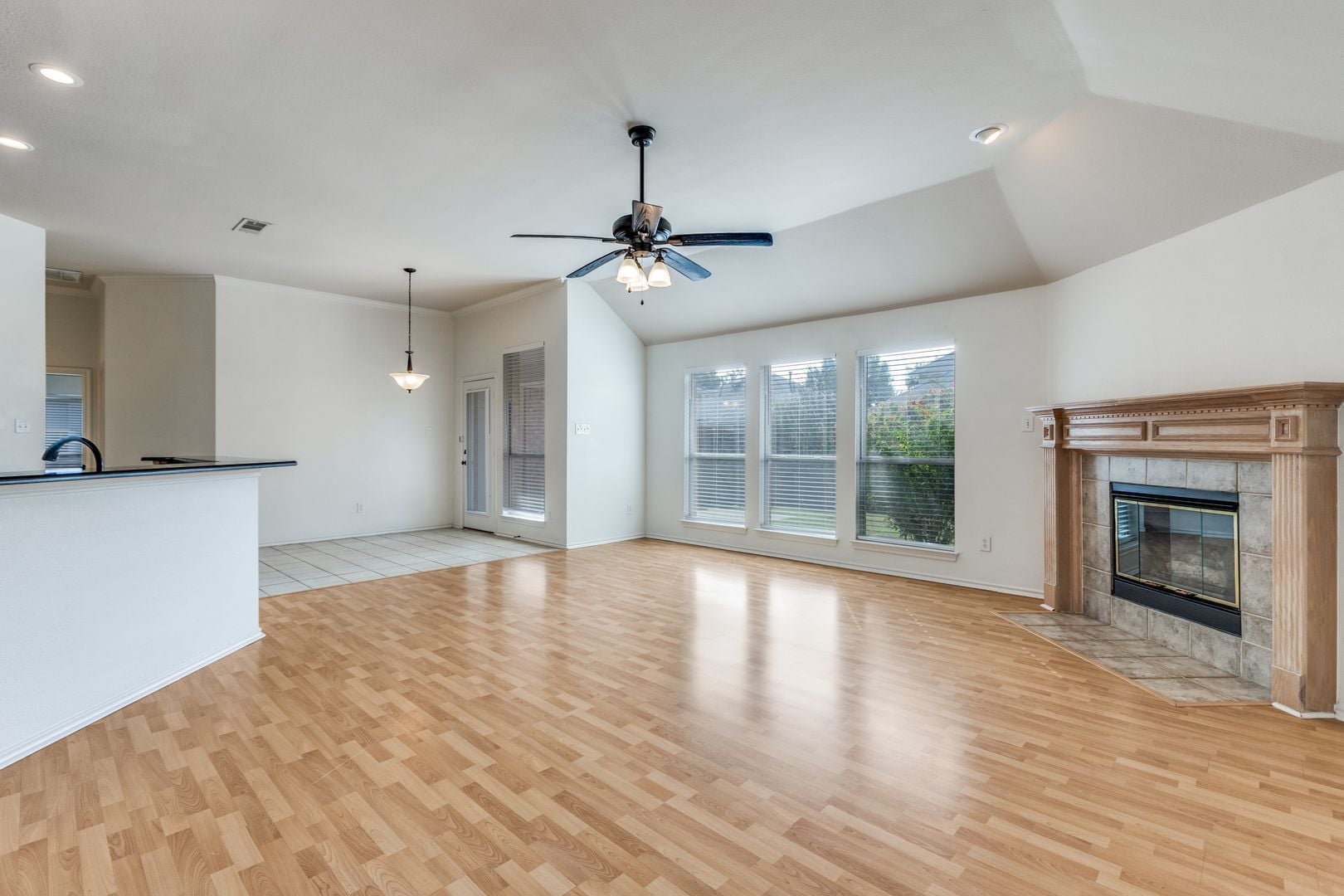 Building Photo - 11913 Wildwood Ln