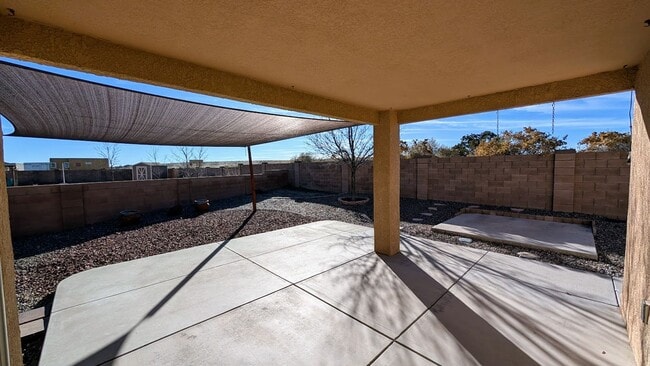 Building Photo - Spacious 4-Bedroom Single-Story Home in Northern Meadows