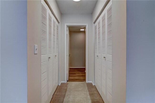 Building Photo - 123 Fair Haven Way