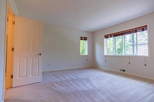 Master bedroom View 2 - 14176 SE 8th Street